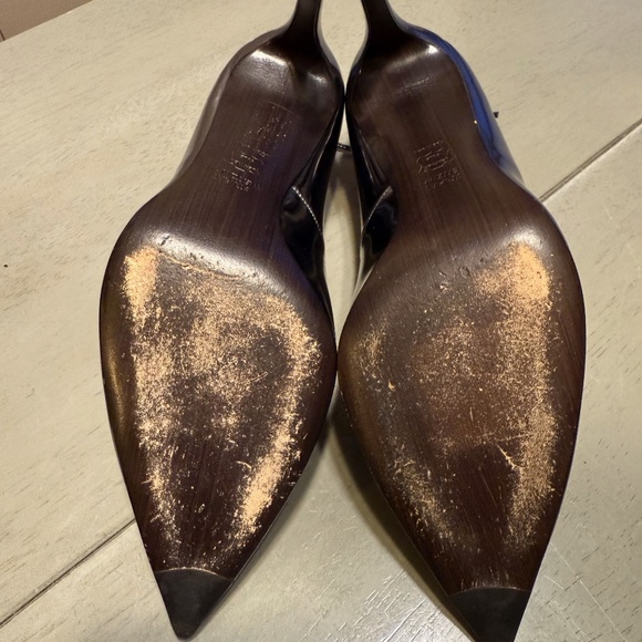 Stuart Weitzman (7.5) Gun-Metal Pointy Pumps - Picture 5 of 8